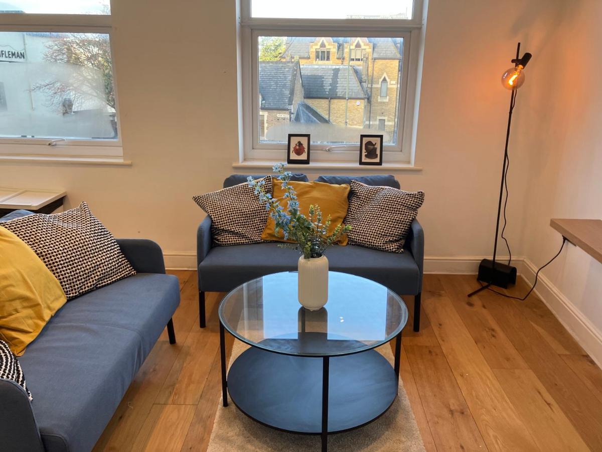 דירות אפסום Awesome Refurbished 1 Bed Flat Few Steps To High St ! - 2 East House מראה חיצוני תמונה