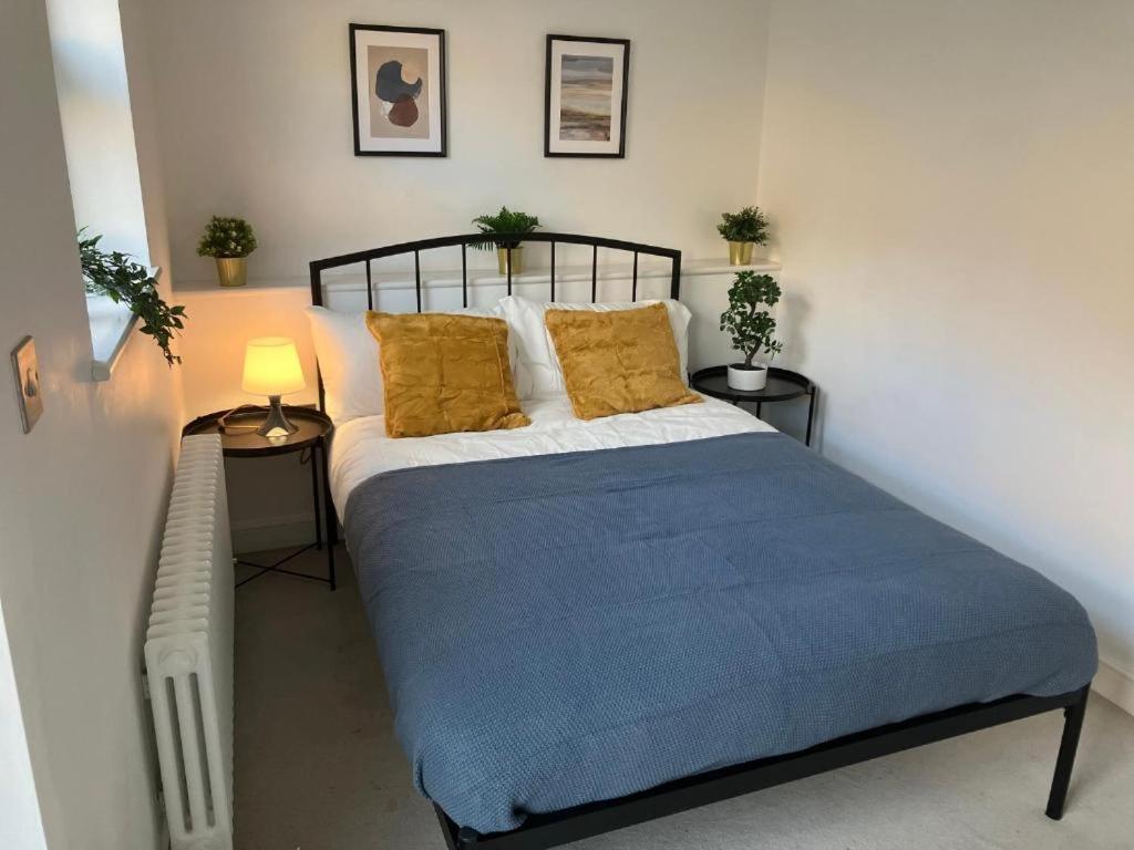 דירות אפסום Awesome Refurbished 1 Bed Flat Few Steps To High St ! - 2 East House מראה חיצוני תמונה